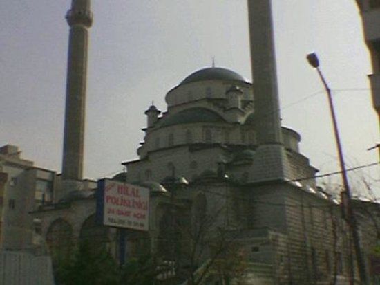 Havuzlar Cami